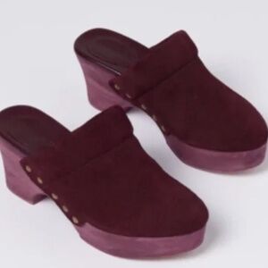 Misha & Puff Adult Pillow Clogs, sold out, in Madder Root, Sz 42 run small!